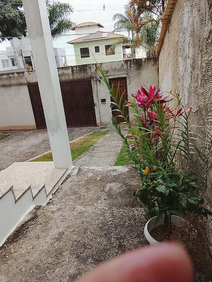 Casa, Trevo, 7 Quartos, 8 Vagas, 3 Suítes