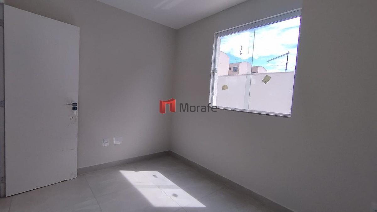 Apartamento, Candelária, 2 Quartos, 1 Vaga