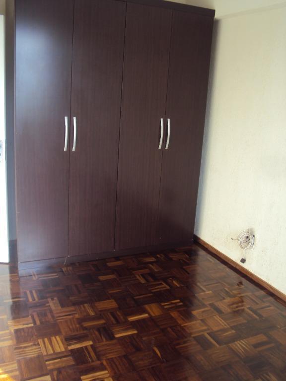 Apartamento, São Cristóvão, 2 Quartos, 0 Vaga