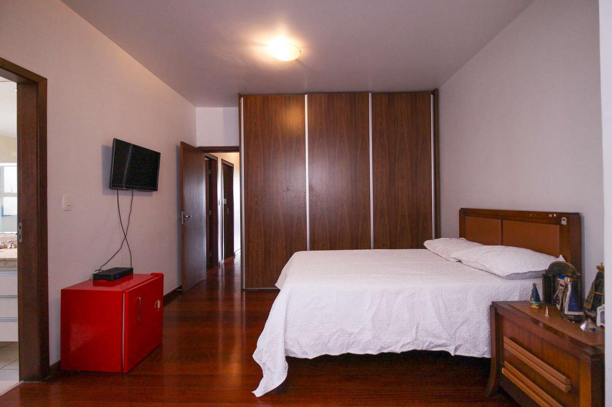 Apartamento, Liberdade, 4 Quartos, 2 Vagas, 1 Suíte