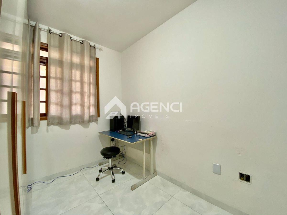 Casa, Arvoredo, 2 Quartos, 0 Vaga, 0 Suíte
