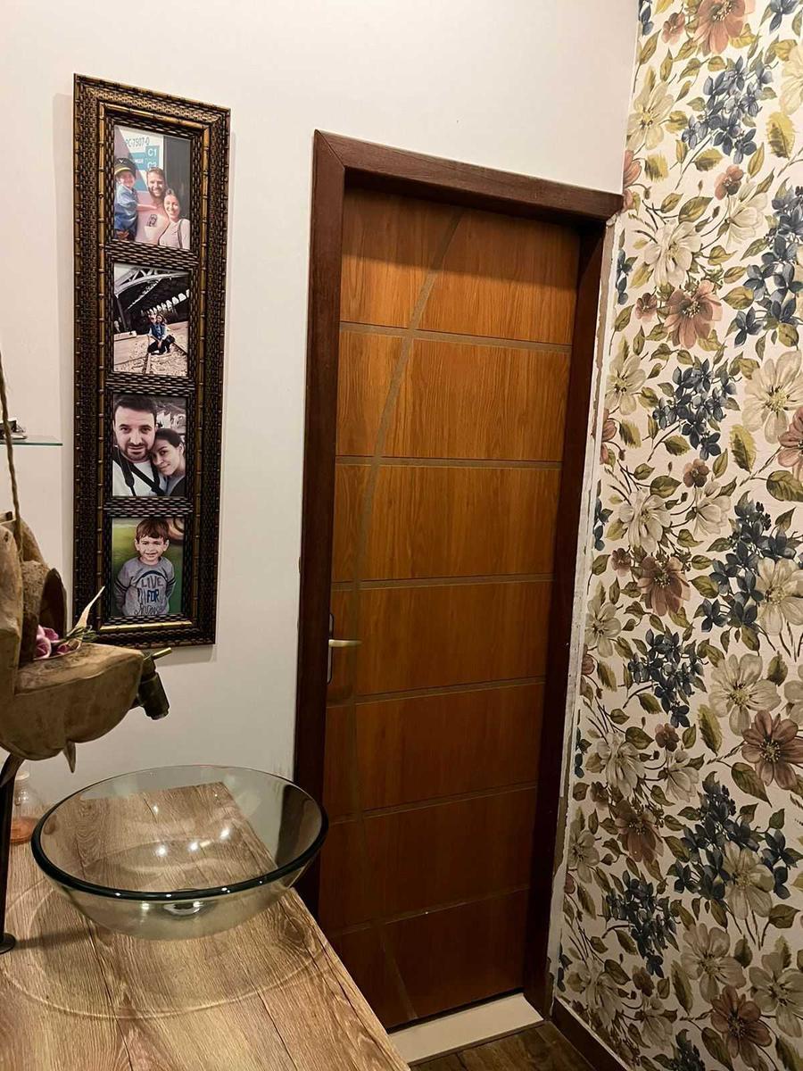 Casa, Monte Verde, 3 Quartos, 2 Vagas, 1 Suíte