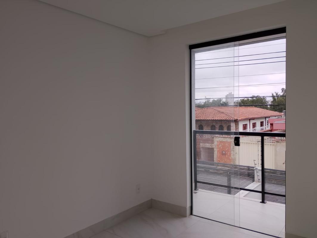 Casa, Planalto, 3 Quartos, 1 Vaga, 2 Suítes