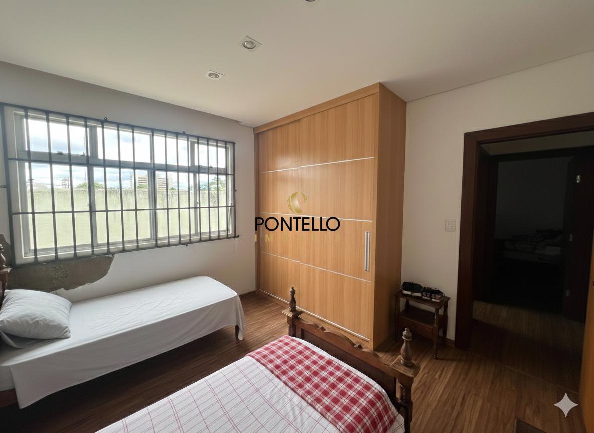 Cobertura, Centro, 4 Quartos, 10 Vagas, 2 Suítes