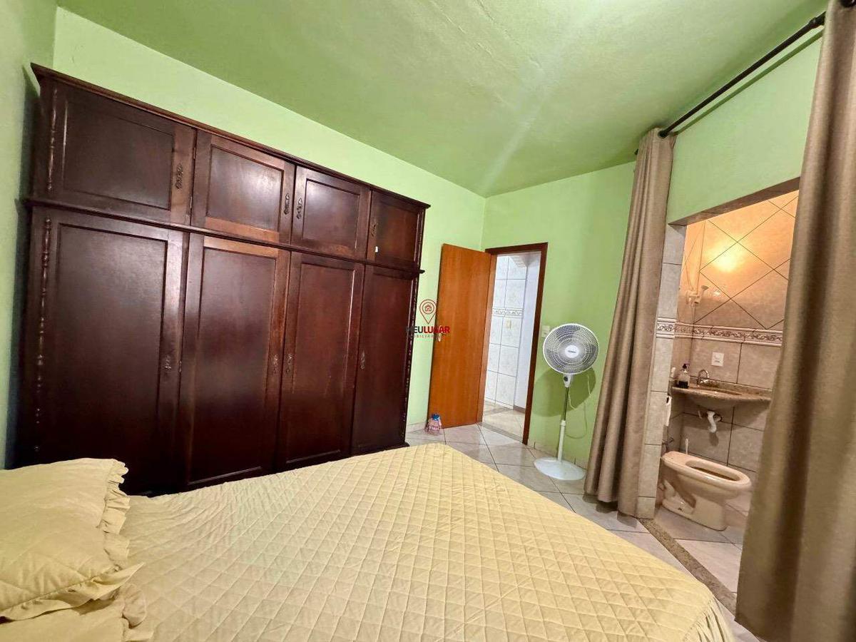 Casa, Diamante, 5 Quartos, 6 Vagas, 1 Suíte