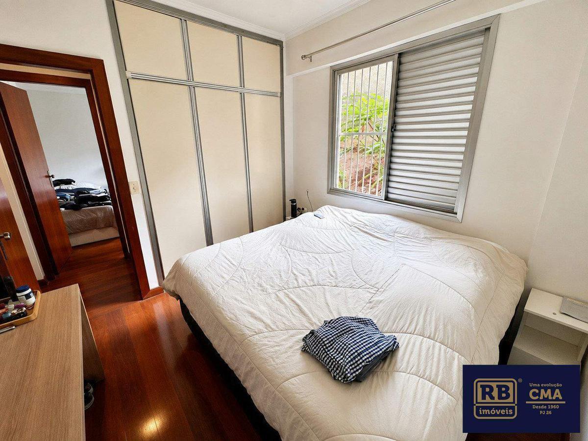 Apartamento, Vila Paris, 2 Quartos, 1 Vaga