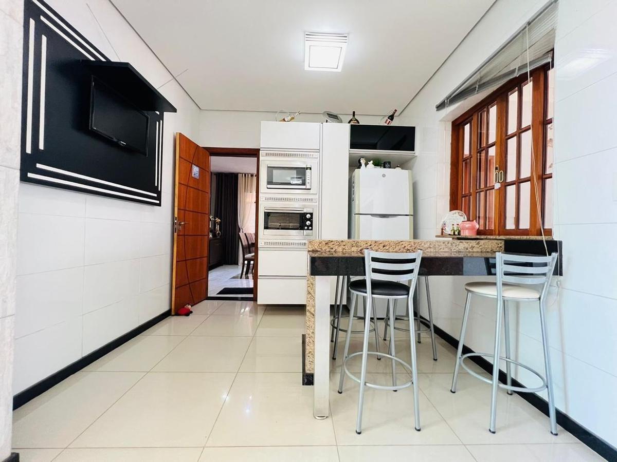 Casa, Santa Amélia, 4 Quartos, 4 Vagas, 2 Suítes