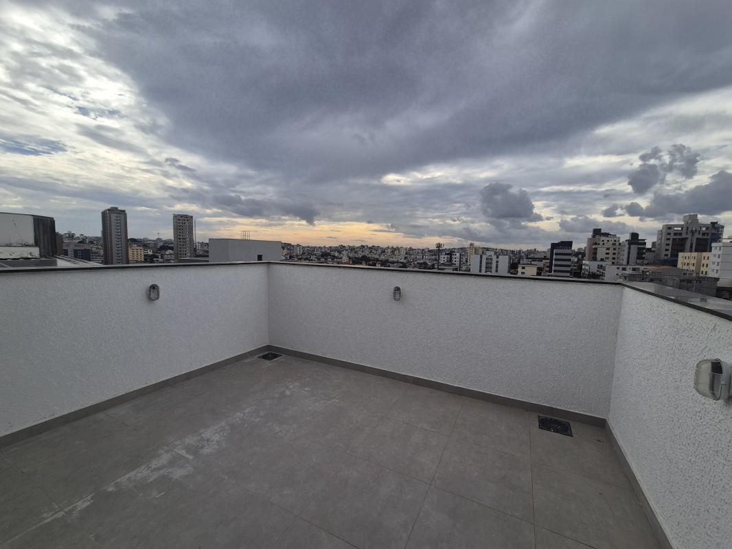 Cobertura, Alto Barroca, 2 Quartos, 2 Vagas, 2 Suítes