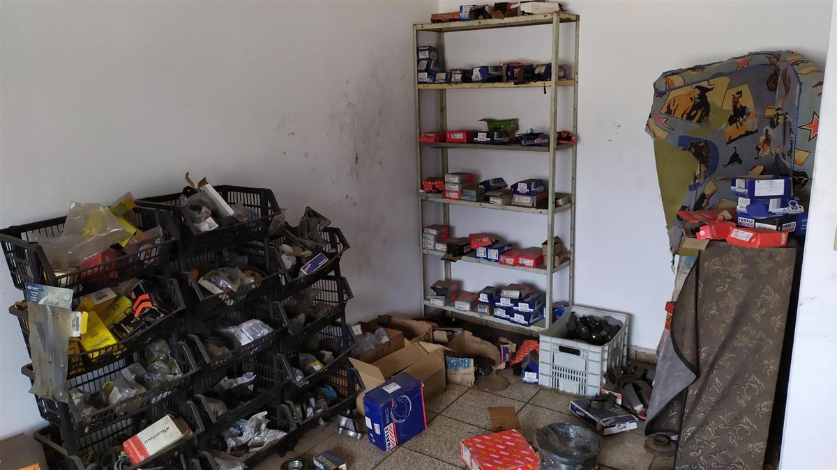 Casa, Parque Boa Vista, 2 Quartos, 0 Vaga