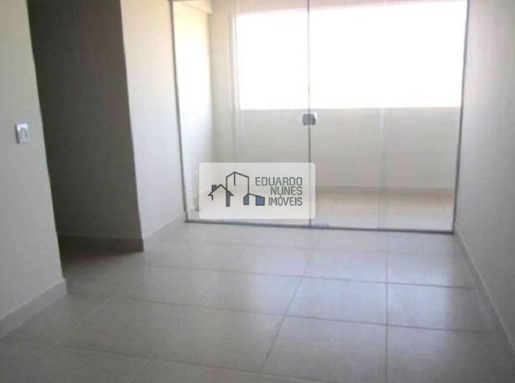 Apartamento, Funcionários, 2 Quartos, 2 Vagas, 1 Suíte
