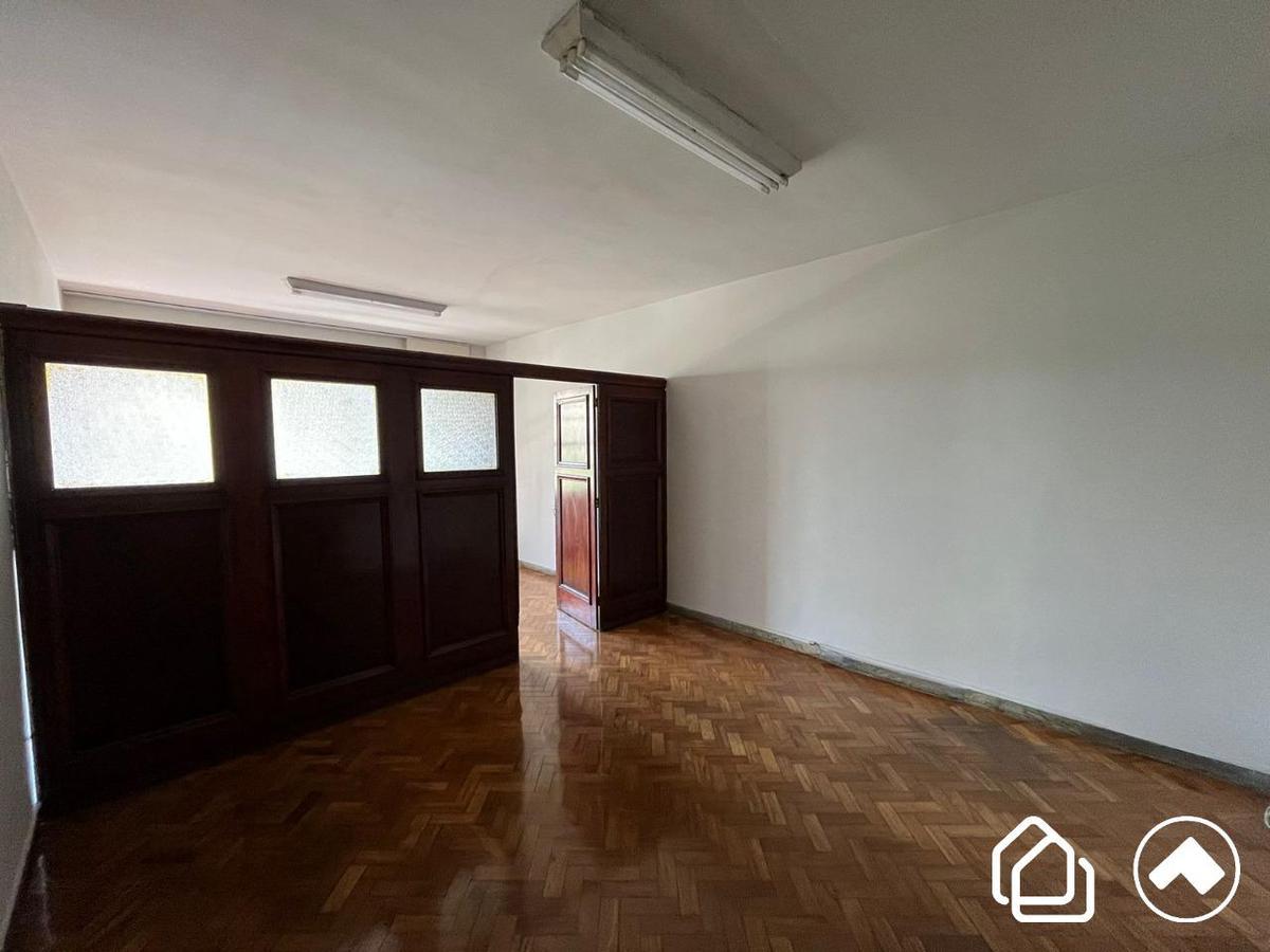 Sala, Centro