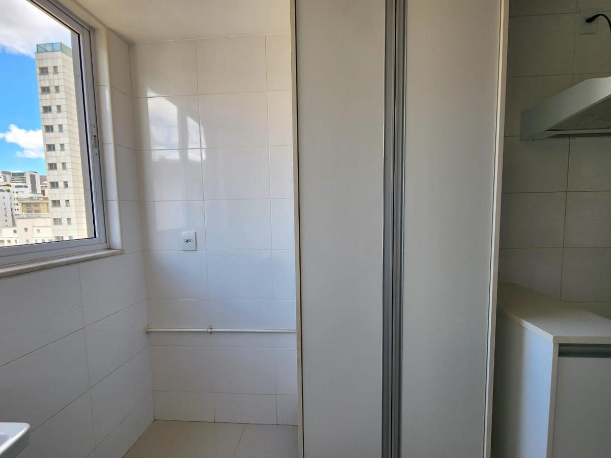 Apartamento, Funcionários, 3 Quartos, 2 Vagas, 1 Suíte