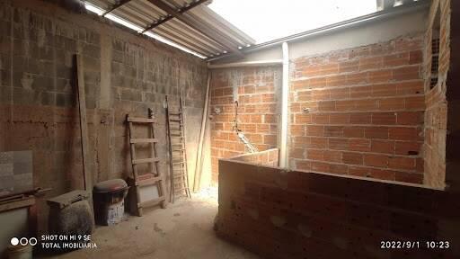 Casa, Córrego Alto, 3 Quartos, 2 Vagas, 1 Suíte