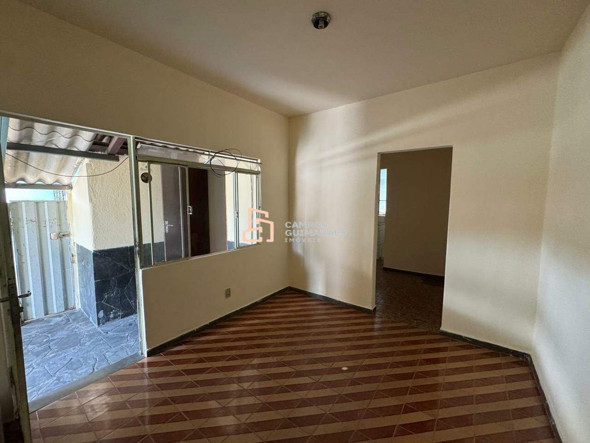 Casa, Das Industrias I (barreiro), 1 Quarto, 1 Vaga