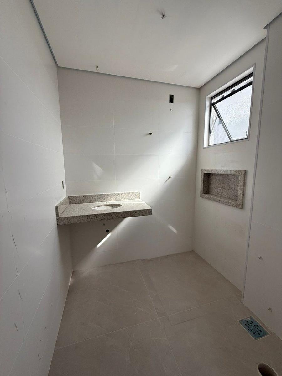 Cobertura, Sagrada Família, 3 Quartos, 2 Vagas, 2 Suítes