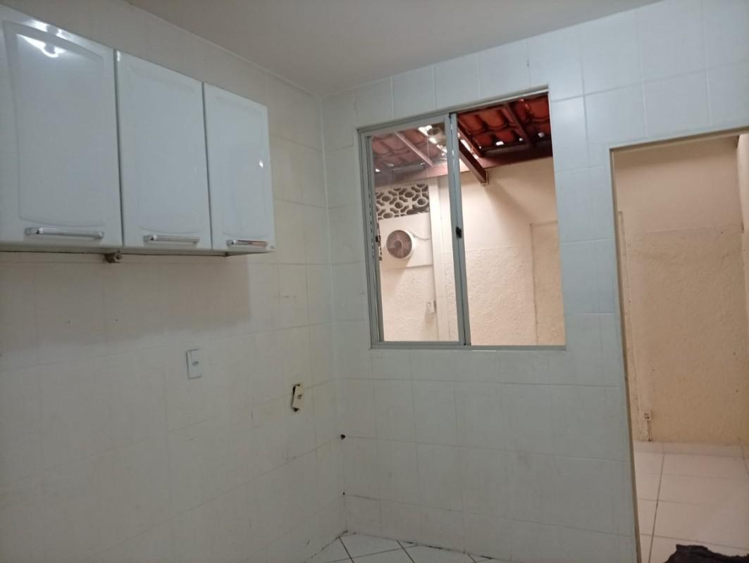 Casa, Itapoã, 2 Quartos, 0 Vaga