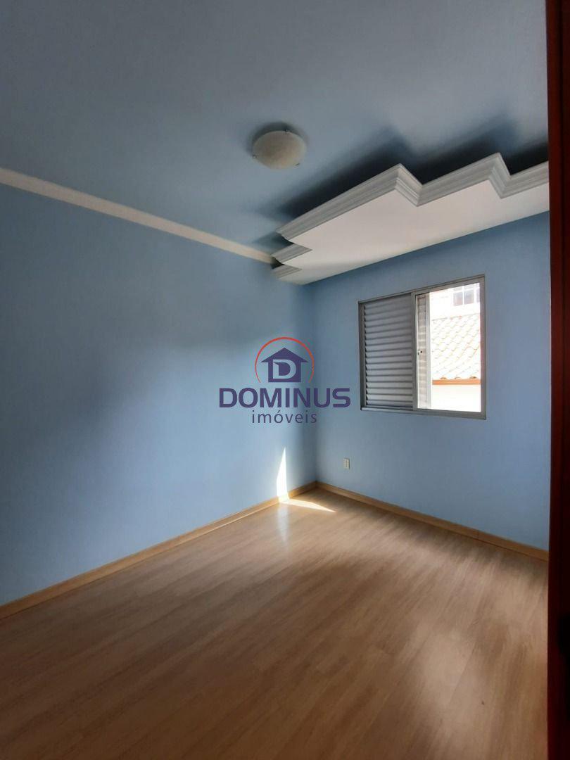Apartamento, Floresta, 2 Quartos, 1 Vaga
