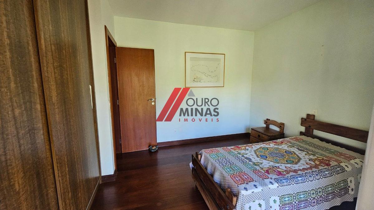 Casa em Condomínio, Jardins de Petrópolis, 4 Quartos, 3 Vagas, 2 Suítes