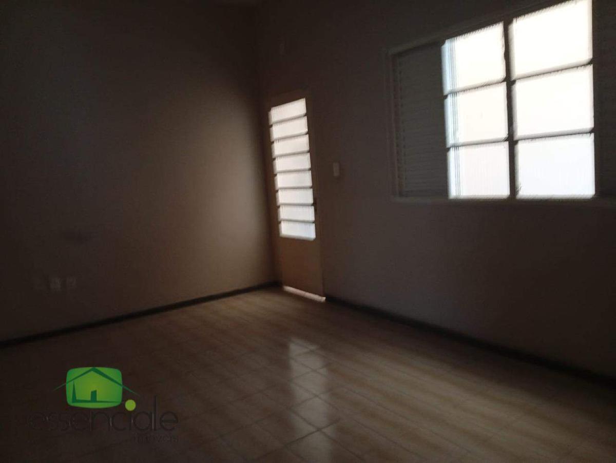 Casa Comercial, Santa Cruz Industrial, 4 Quartos, 10 Vagas, 1 Suíte