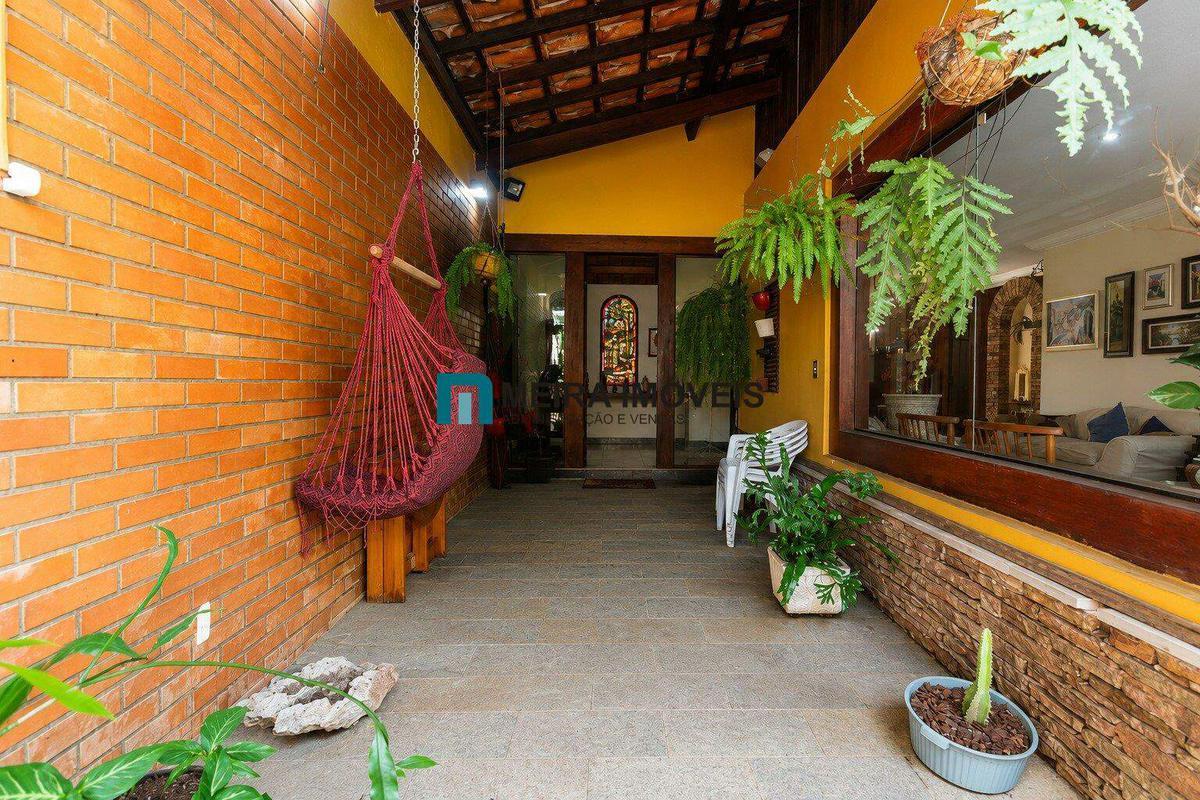 Casa, Serra, 3 Quartos, 3 Vagas, 2 Suítes