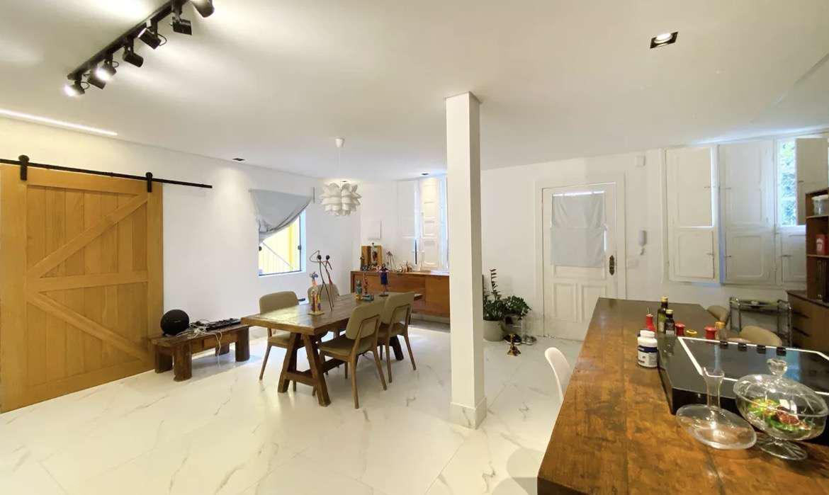 Casa, Lourdes, 3 Quartos, 0 Vaga, 1 Suíte