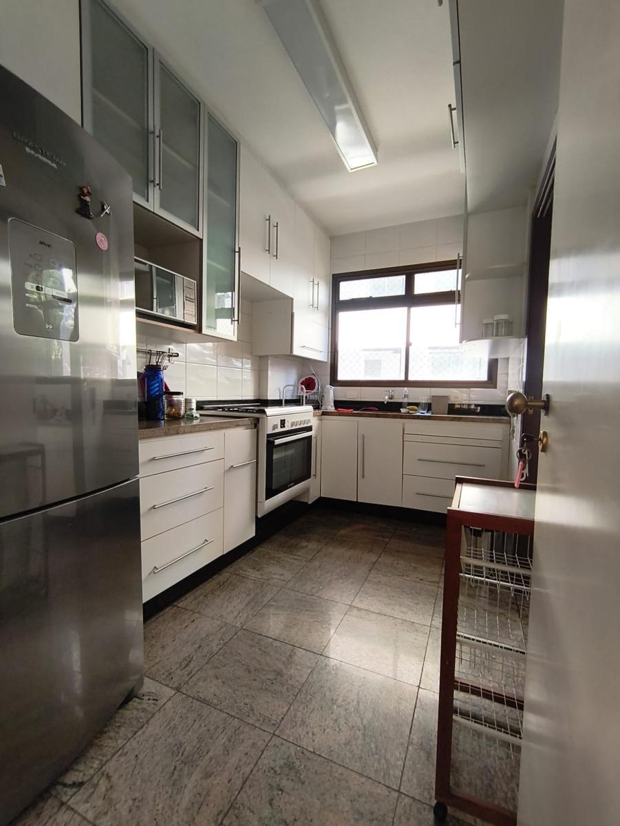 Apartamento, Funcionários, 4 Quartos, 2 Vagas, 1 Suíte