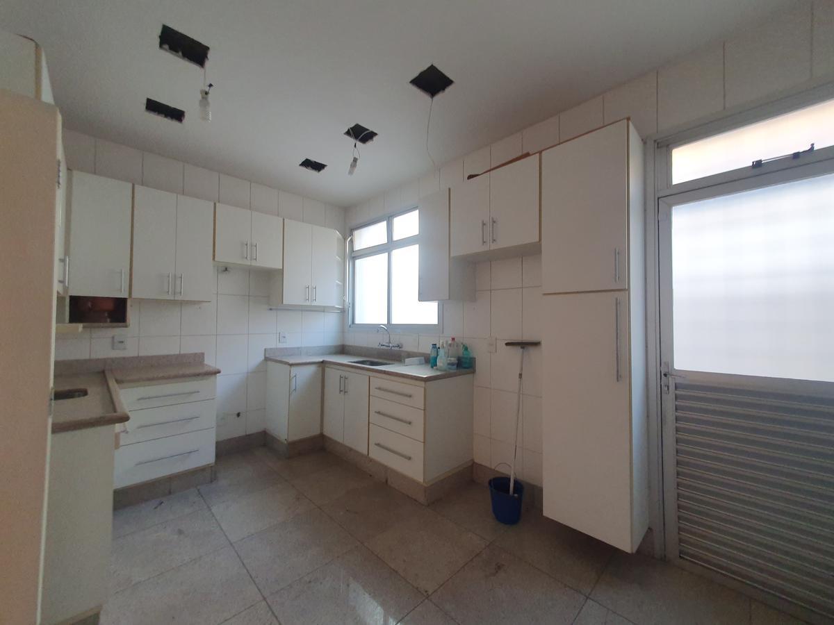 Casa, Barroca, 4 Quartos, 3 Vagas