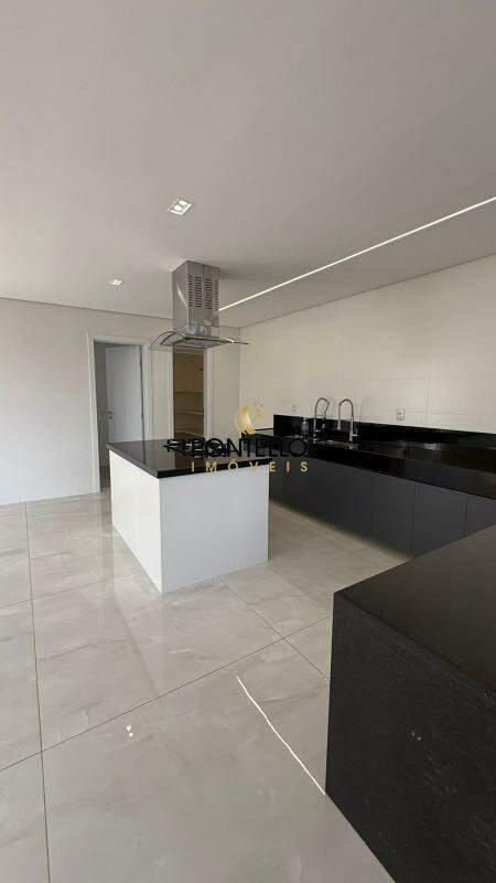 Casa, Alphaville, 4 Quartos, 4 Vagas, 4 Suítes