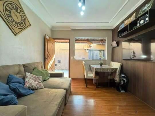 Casa, Santa Amélia, 2 Quartos, 3 Vagas, 1 Suíte