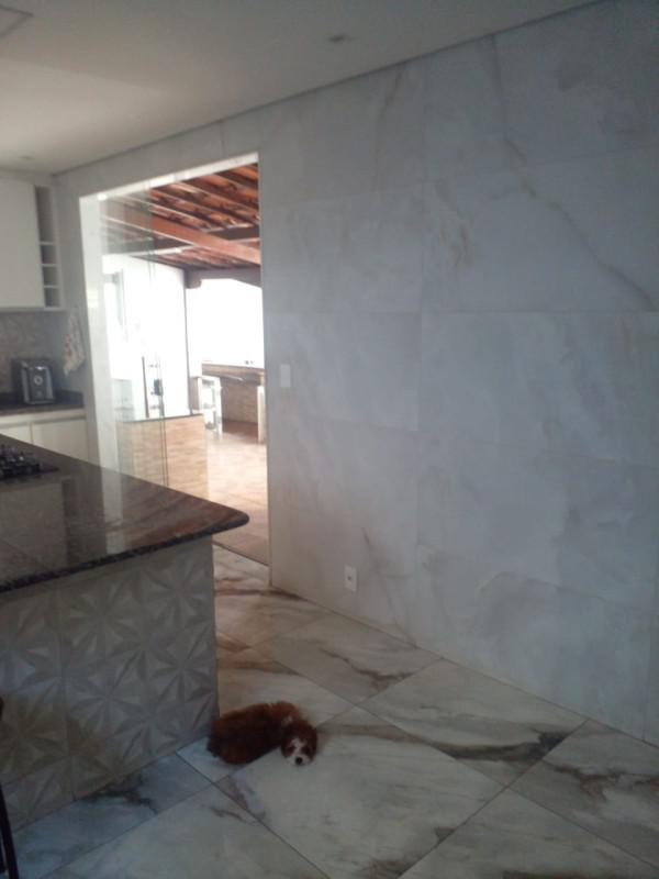 Casa, Novo Eldorado, 4 Quartos, 4 Vagas, 2 Suítes