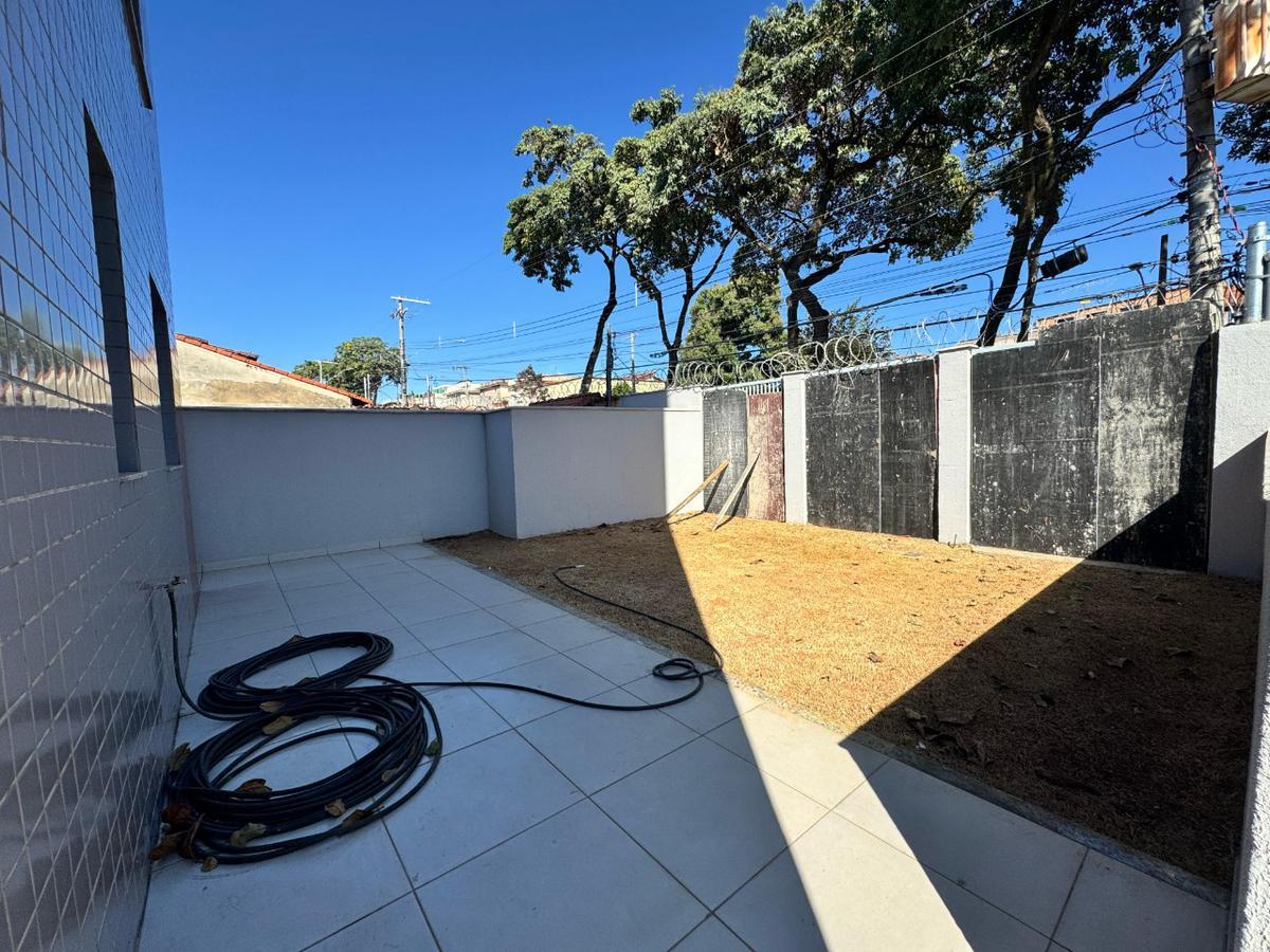 Casa, Santa Mônica, 2 Quartos, 1 Vaga