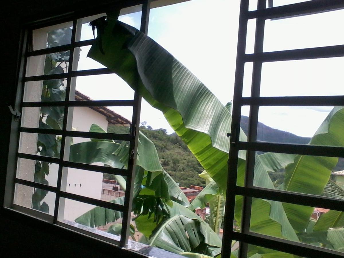 Casa, Jardim Vitória, 3 Quartos, 2 Vagas, 1 Suíte