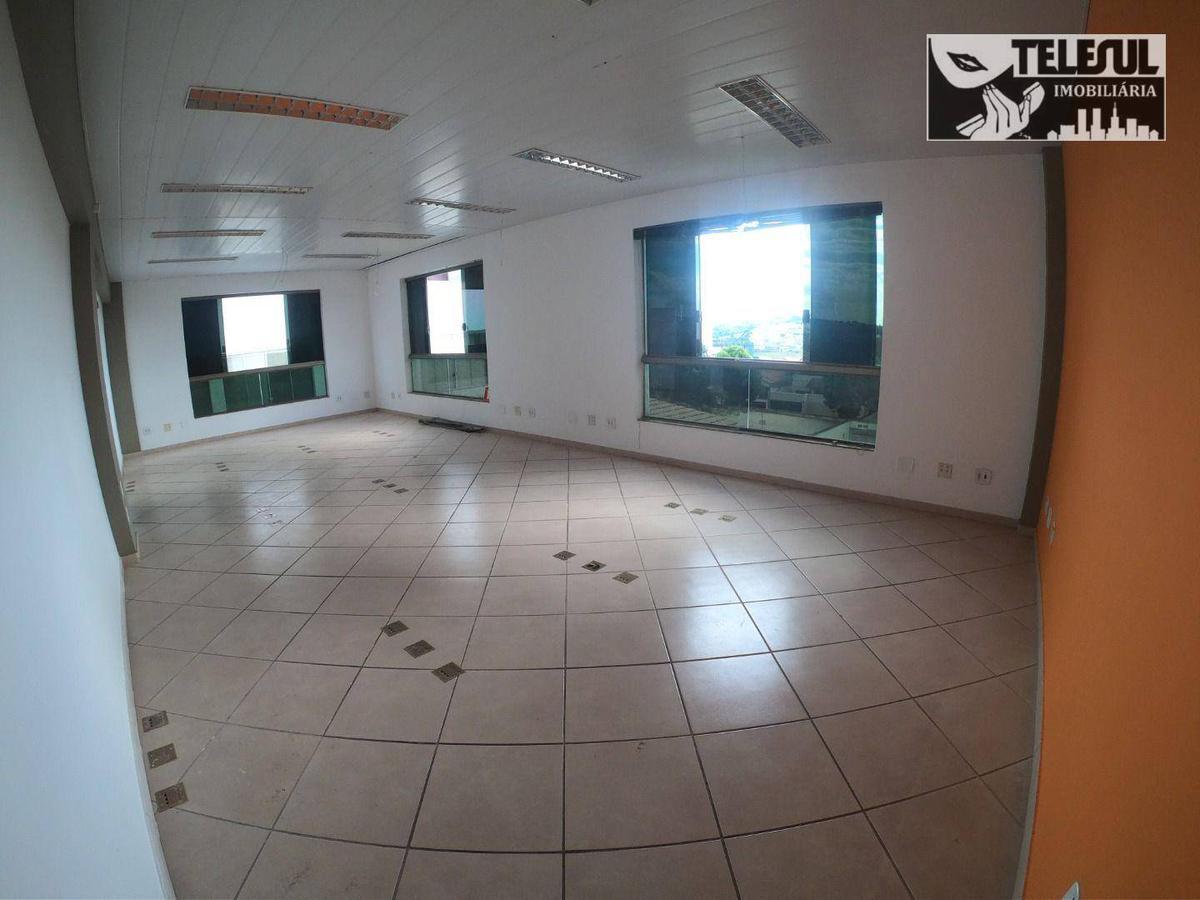Sala, Santa Luiza, 0 Quarto, 4 Vagas