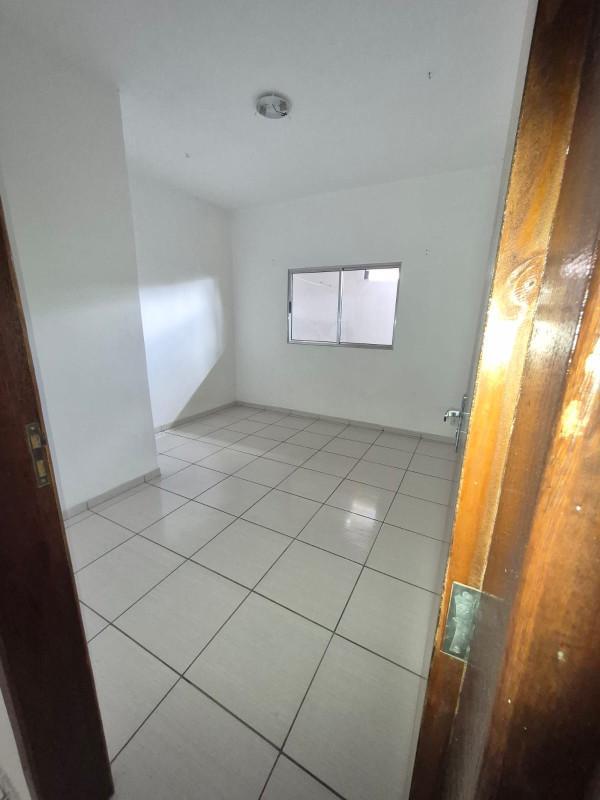 Casa, Piratininga (venda Nova), 2 Quartos, 1 Vaga, 1 Suíte