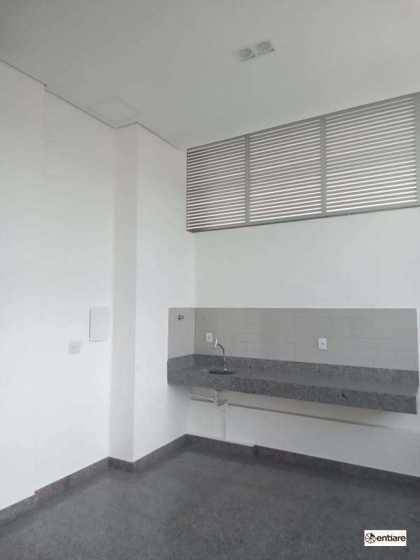 Andar, Estoril, 0 Quarto, 5 Vagas