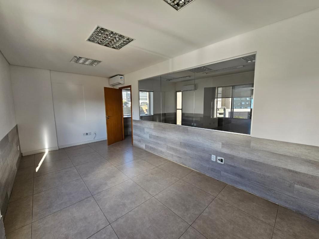 Sala, Estoril, 0 Quarto, 0 Vaga