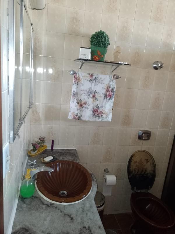 Casa, Coqueiros, 3 Quartos, 2 Vagas, 1 Suíte