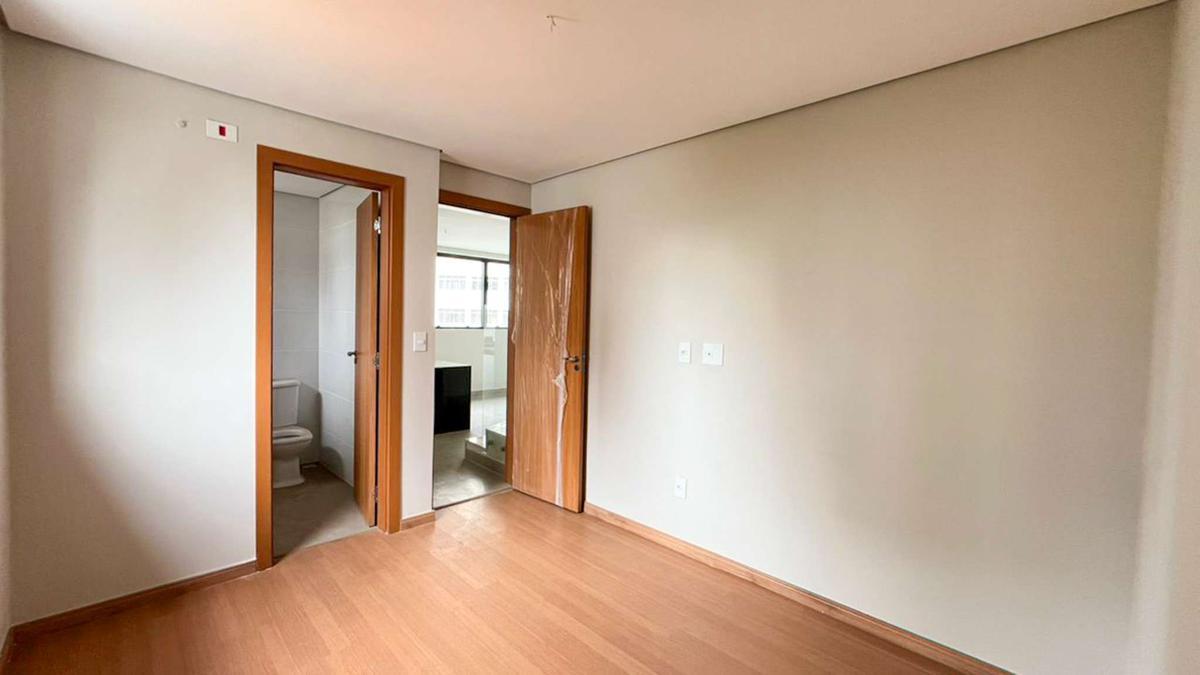 Cobertura, Funcionários, 1 Quarto, 2 Vagas, 1 Suíte