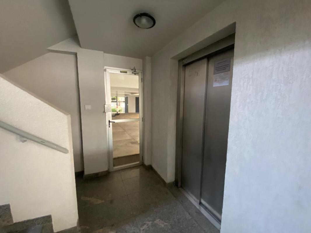 Apartamento, Barreiro, 3 Quartos, 2 Vagas, 1 Suíte
