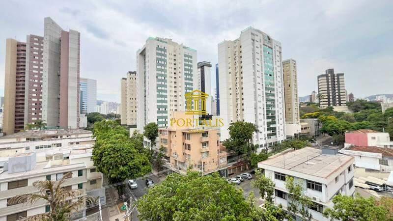 Cobertura, Funcionários, 1 Quarto, 2 Vagas, 1 Suíte