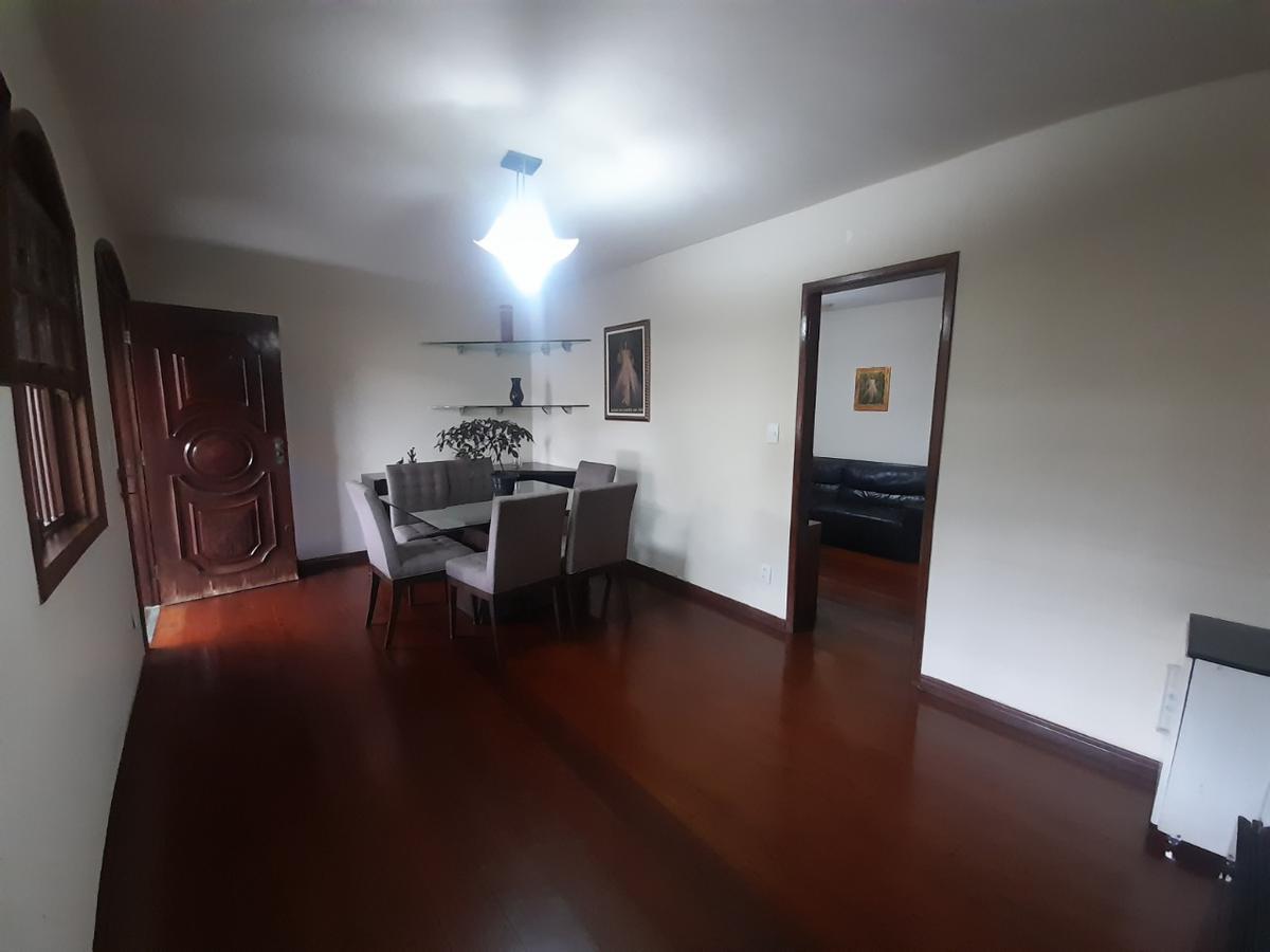 Casa, Santa Efigênia, 3 Quartos, 3 Vagas, 2 Suítes