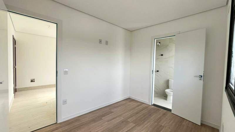 Cobertura, Itapoã, 4 Quartos, 2 Vagas, 2 Suítes