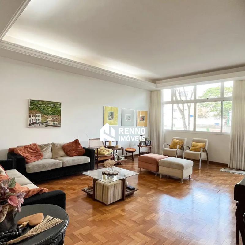 Casa, Serra, 7 Quartos, 6 Vagas, 3 Suítes