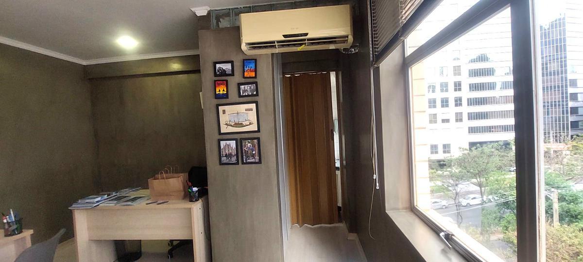 Sala, Funcionários, 0 Quarto, 1 Vaga