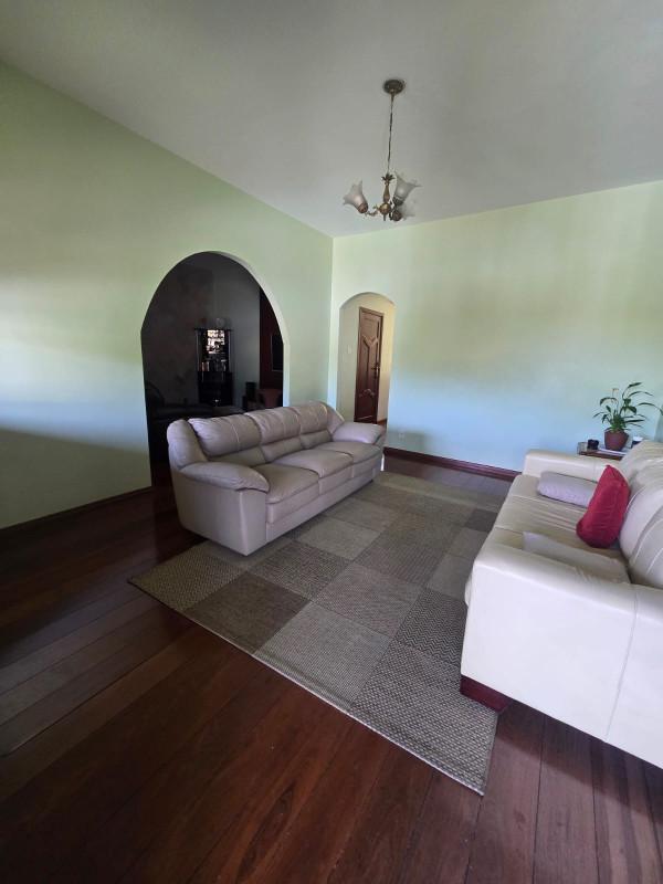Casa, Vila Santa Luzia, 4 Quartos, 5 Vagas