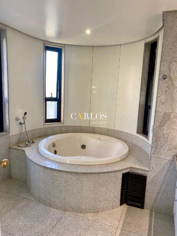 Apartamento, Funcionários, 4 Quartos, 3 Vagas, 2 Suítes