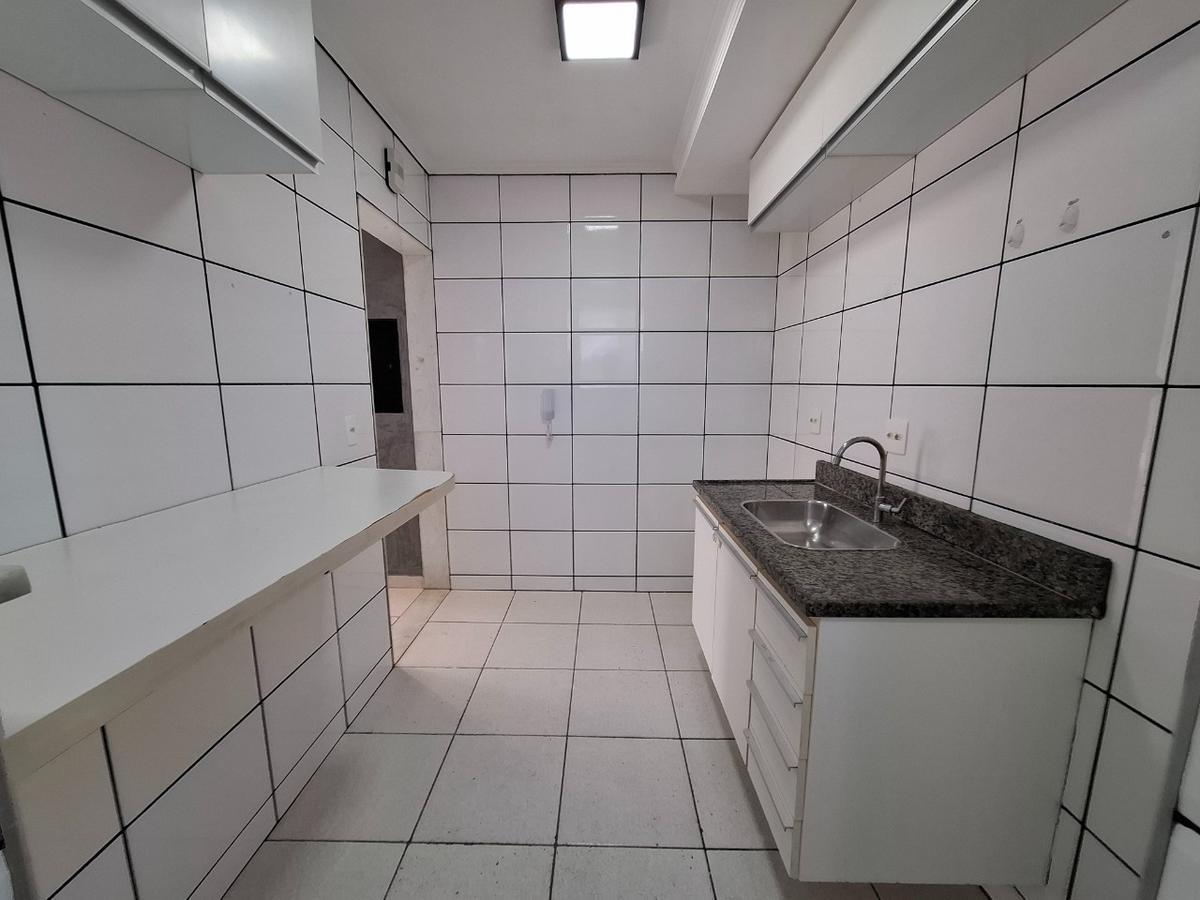 Apartamento, Fernão Dias, 3 Quartos, 2 Vagas, 1 Suíte
