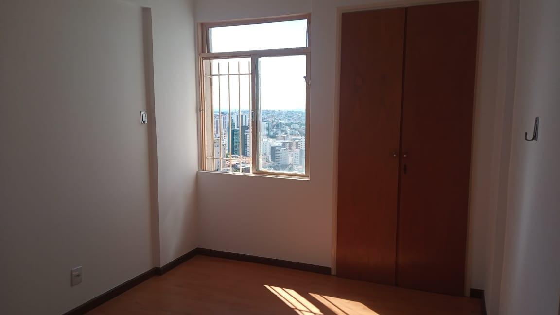 Apartamento, Sagrada Família, 3 Quartos, 1 Vaga