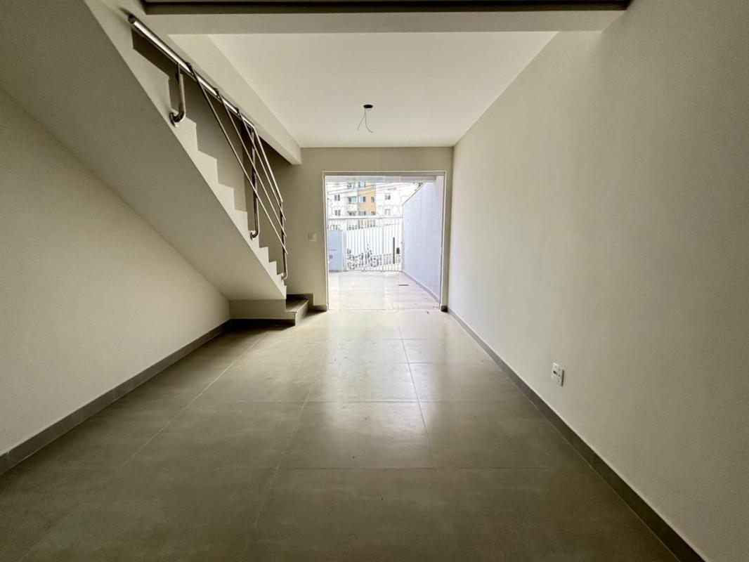 Casa, Planalto, 3 Quartos, 1 Vaga, 2 Suítes