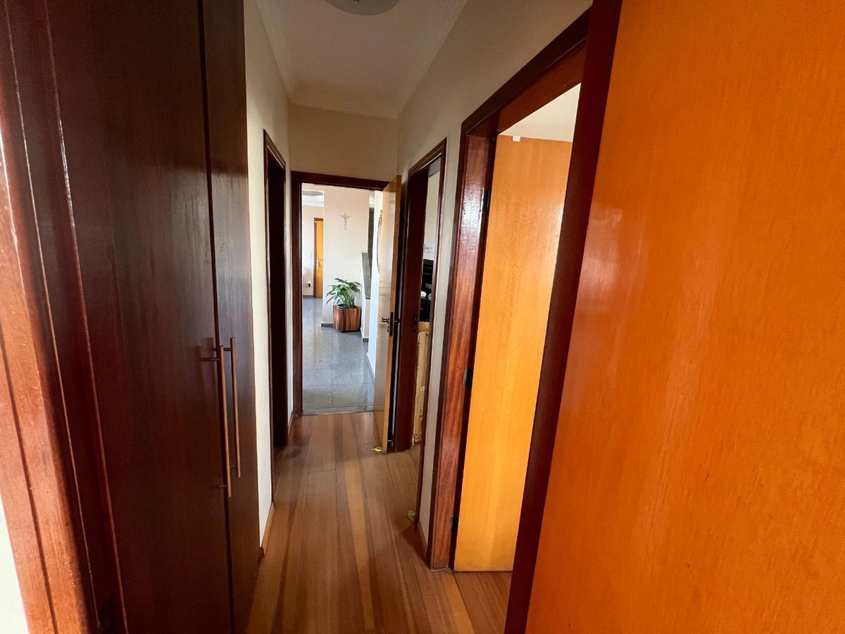 Cobertura, Sagrada Família, 3 Quartos, 2 Vagas, 1 Suíte